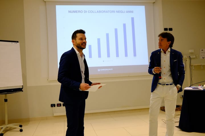 Incontro sulla fidelizzazione dei collaboratori con il team GardaHaus