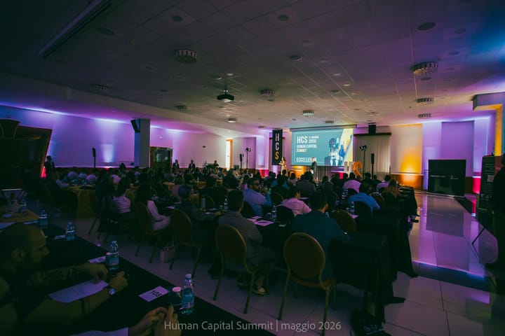 Human Capital Summit 2026, intervento sul palco